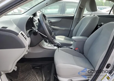 2013 Toyota Corolla Base из США, поврежденный, VIN 2T1BU4EE0DC032015